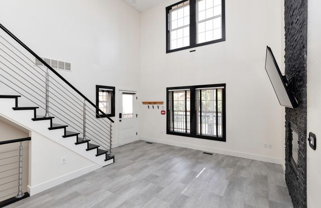 8434 Long Meadow Lane, Johnston, IA 50131