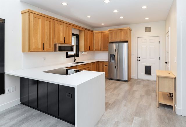 8434 Long Meadow Lane, Johnston, IA 50131