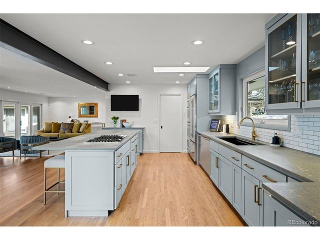 3901 S Dexter St, Cherry Hills Village, CO 80113