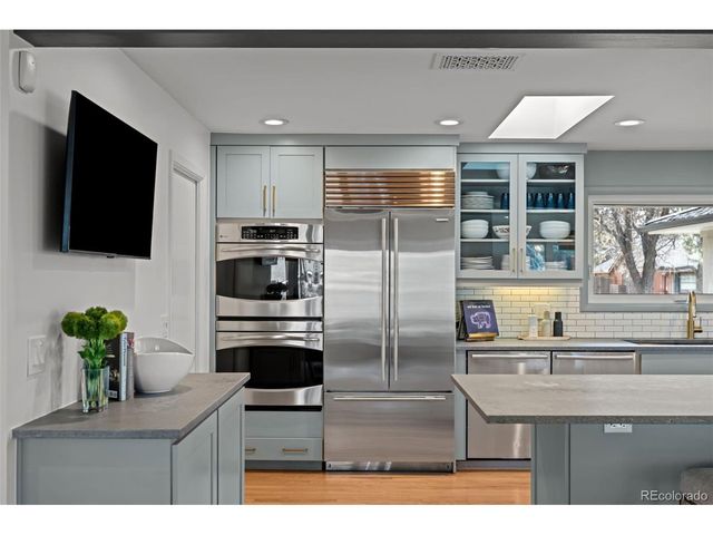 3901 S Dexter St, Cherry Hills Village, CO 80113