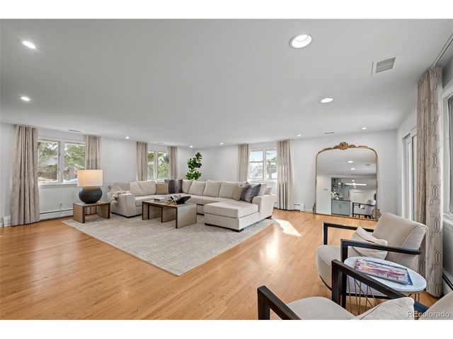 3901 S Dexter St, Cherry Hills Village, CO 80113