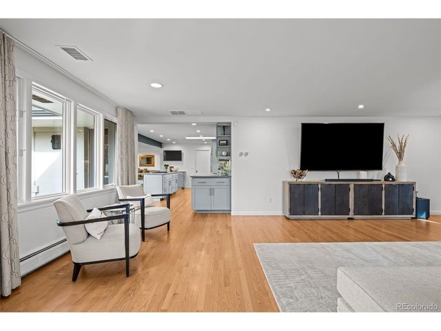 3901 S Dexter St, Cherry Hills Village, CO 80113