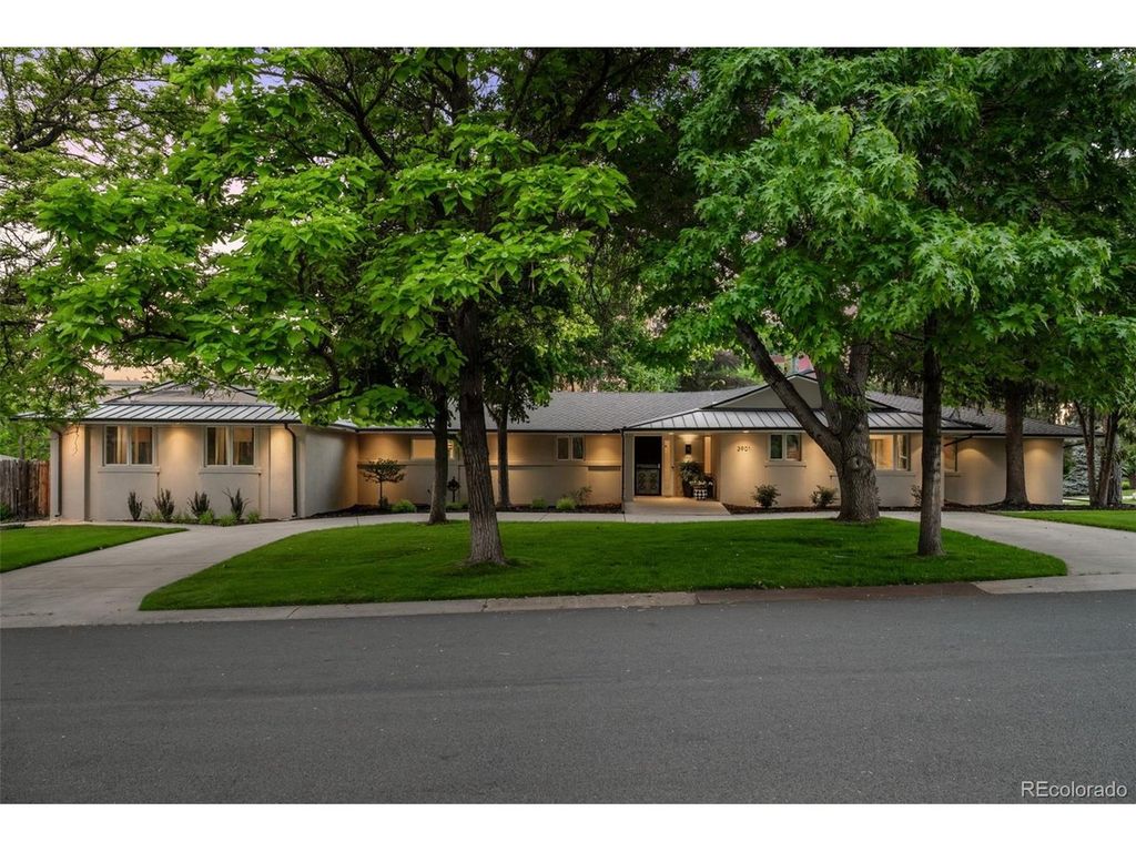 3901 S Dexter St, Cherry Hills Village, CO 80113