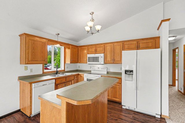 7385 385th Street, North Branch, MN 55056
