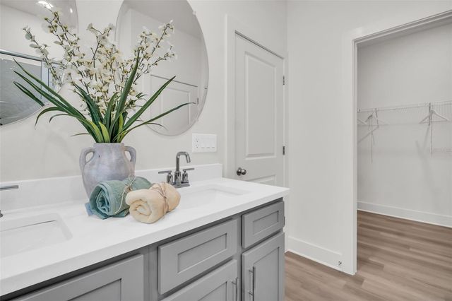 7939 CHANDLER LAKE COURT, Hudson, FL 34667