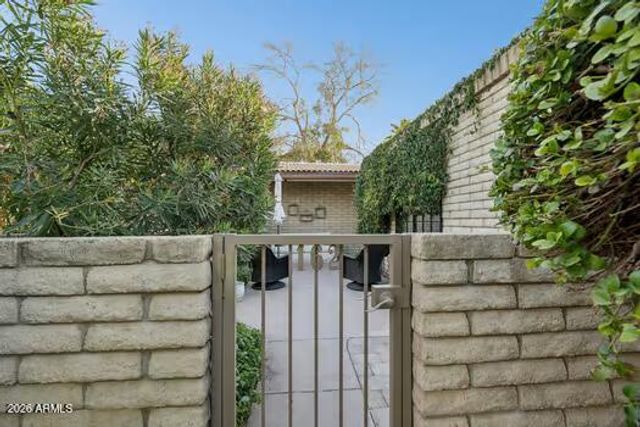 4800 N 68TH Street 162, Scottsdale, AZ 85251