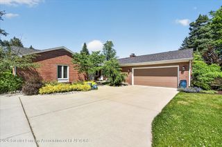 2908 Westchester Road, Lansing, MI 48911