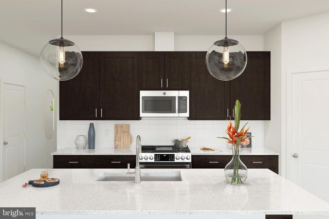 15008 BOATSWAIN AVE, Ellendale, DE 19941