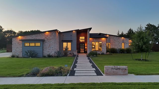 4231 Tea Olive Trail, Midlothian, TX 76065