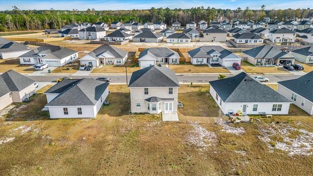 375 Abode Ave, Hinesville, GA 31313