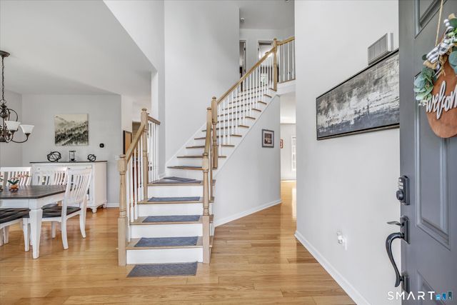 42 Madalyn Lane, Southington, CT 06489
