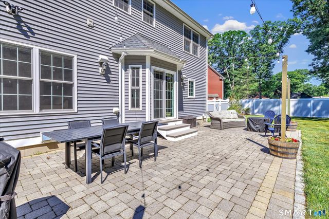 42 Madalyn Lane, Southington, CT 06489