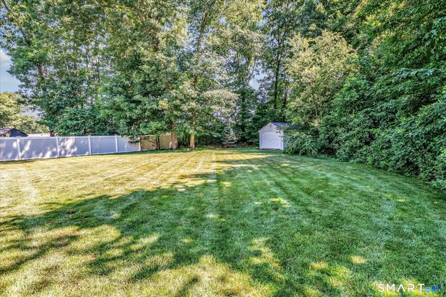 42 Madalyn Lane, Southington, CT 06489