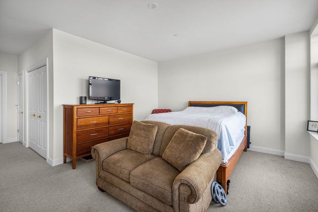 40 PRAIRIE PARK Drive 608, Wheeling, IL 60090