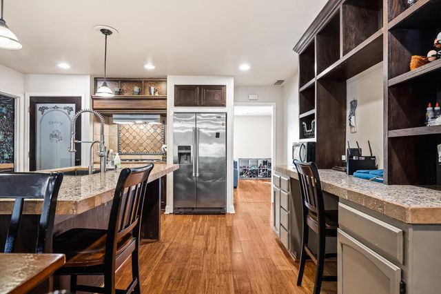 4736 N Vagedes Avenue, Fresno, CA 93705