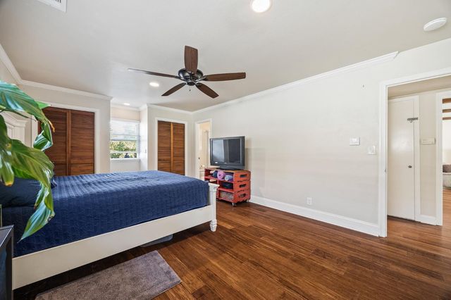 4736 N Vagedes Avenue, Fresno, CA 93705