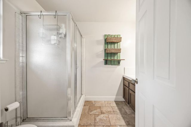 4736 N Vagedes Avenue, Fresno, CA 93705