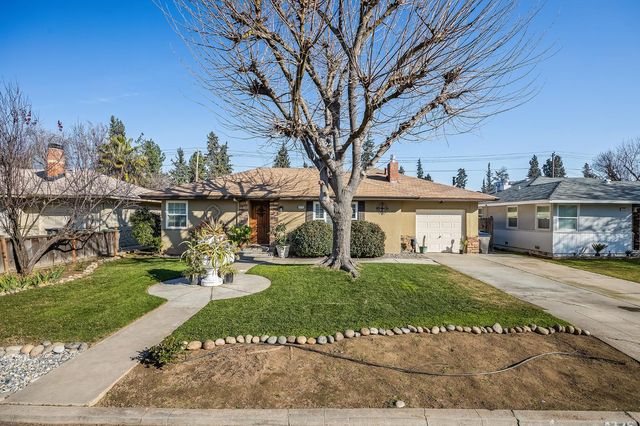 4736 N Vagedes Avenue, Fresno, CA 93705