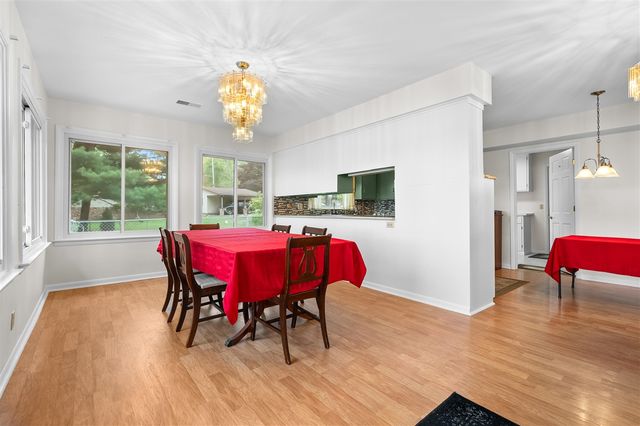 8239 W Long Lake Drive, Kalamazoo, MI 49048