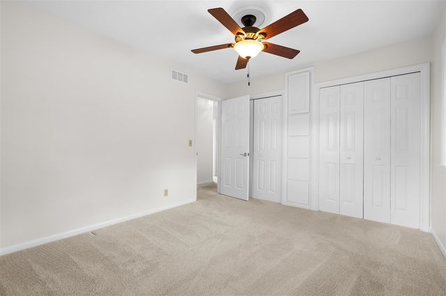 8239 W Long Lake Drive, Kalamazoo, MI 49048