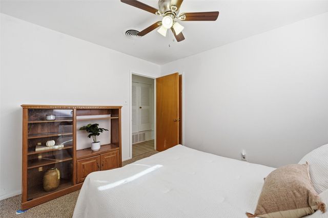 400 Mckown Drive, Mansfield, TX 76063