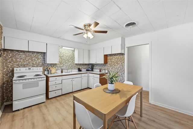 400 Mckown Drive, Mansfield, TX 76063