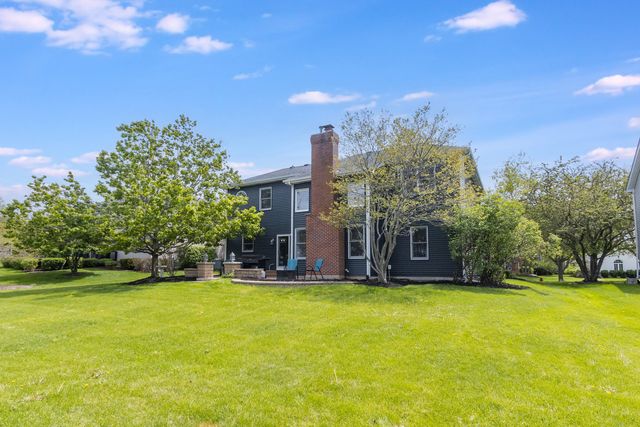 932 Merrill New Road, Sugar Grove, IL 60554