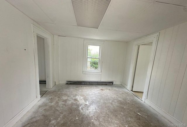 90 E 3rd Street, Huntington Station, NY 11746