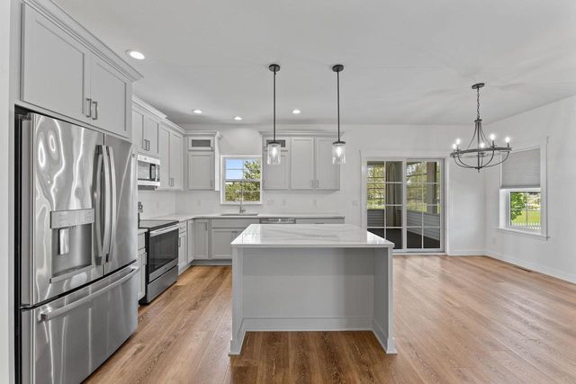 1201 Jacob Drive, Prairie Du Sac, WI 53578