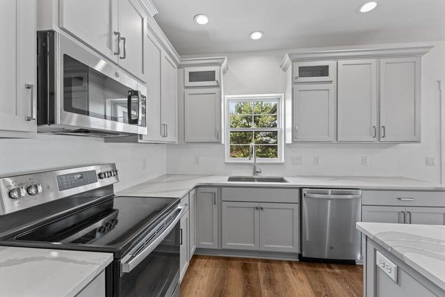 1201 Jacob Drive, Prairie Du Sac, WI 53578