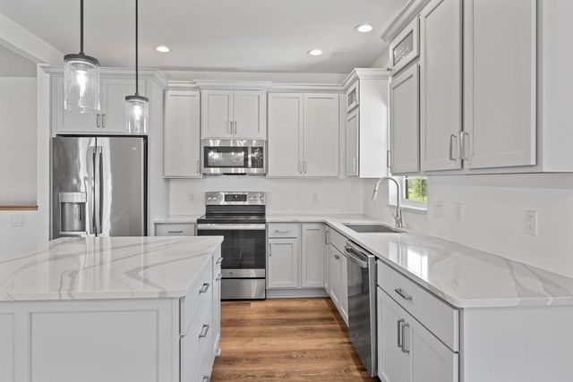1201 Jacob Drive, Prairie Du Sac, WI 53578