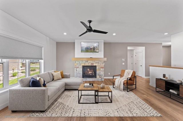 1201 Jacob Drive, Prairie Du Sac, WI 53578
