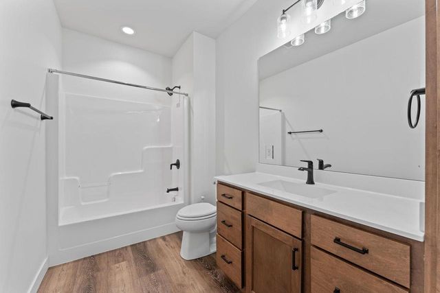 1201 Jacob Drive, Prairie Du Sac, WI 53578