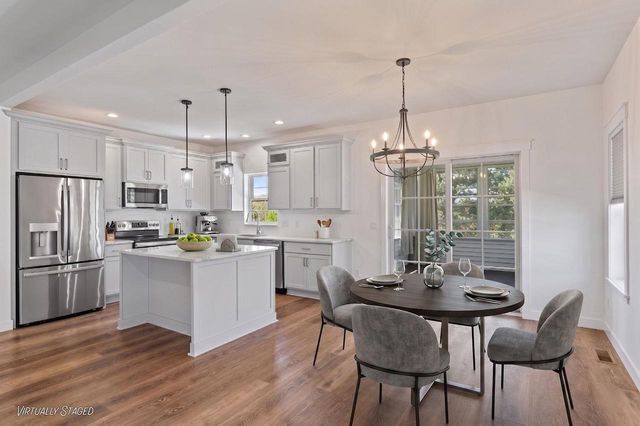 1201 Jacob Drive, Prairie Du Sac, WI 53578