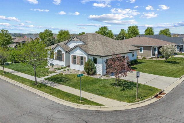 1201 Jacob Drive, Prairie Du Sac, WI 53578