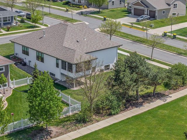 1201 Jacob Drive, Prairie Du Sac, WI 53578