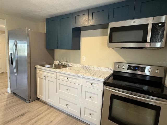 9624 N 12TH STREET, Tampa, FL 33612