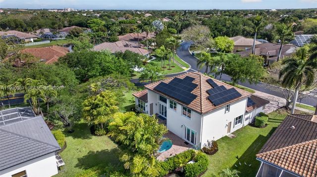 4953 Kensington Circle, Coral Springs, FL 33076
