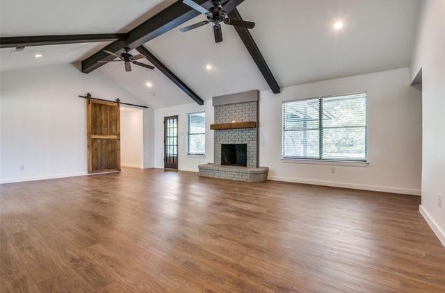 120 Sunrise Court, Palmer, TX 75152