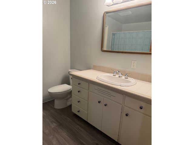 260 SUSAN St, Eugene, OR 97404