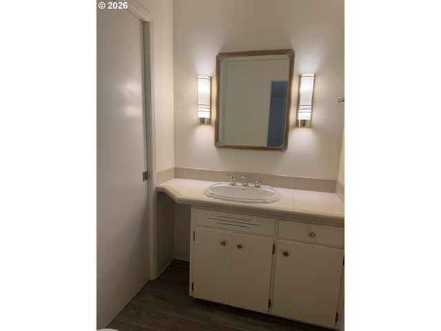 260 SUSAN St, Eugene, OR 97404