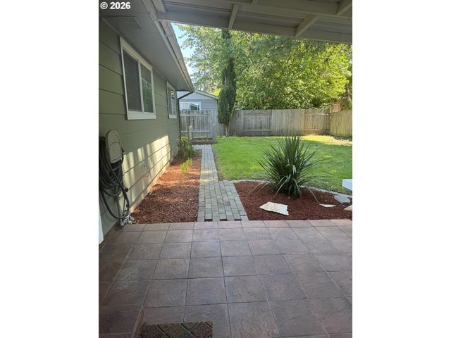 260 SUSAN St, Eugene, OR 97404