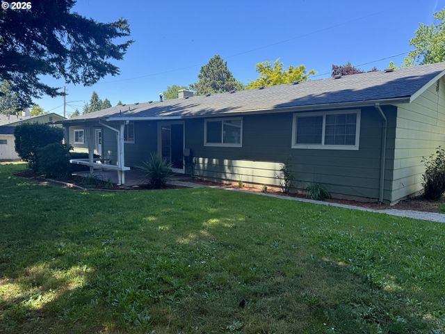 260 SUSAN St, Eugene, OR 97404