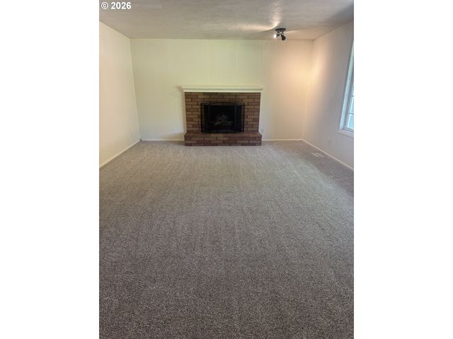 260 SUSAN St, Eugene, OR 97404