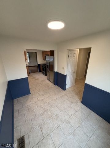 23 Peach Ct, Raritan Twp., NJ 08822