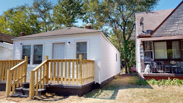 2420 Maryland Street, Gary, IN 46407