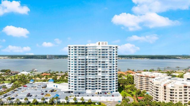 2 Oceans West Blvd Apt 702, Daytona Beach, FL 32118
