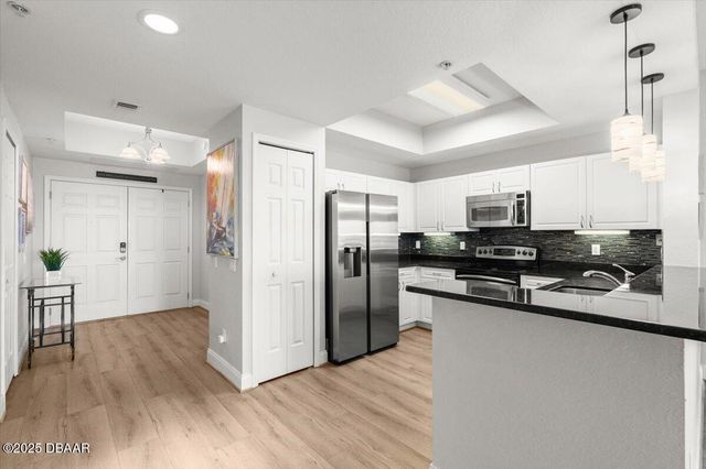 2 Oceans West Blvd Apt 702, Daytona Beach, FL 32118