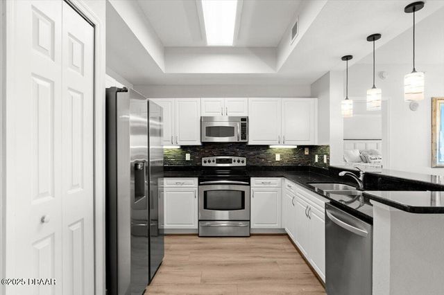 2 Oceans West Blvd Apt 702, Daytona Beach, FL 32118