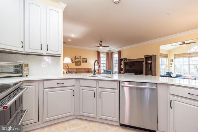 931 NATHANIEL TRL, Warwick, PA 18974